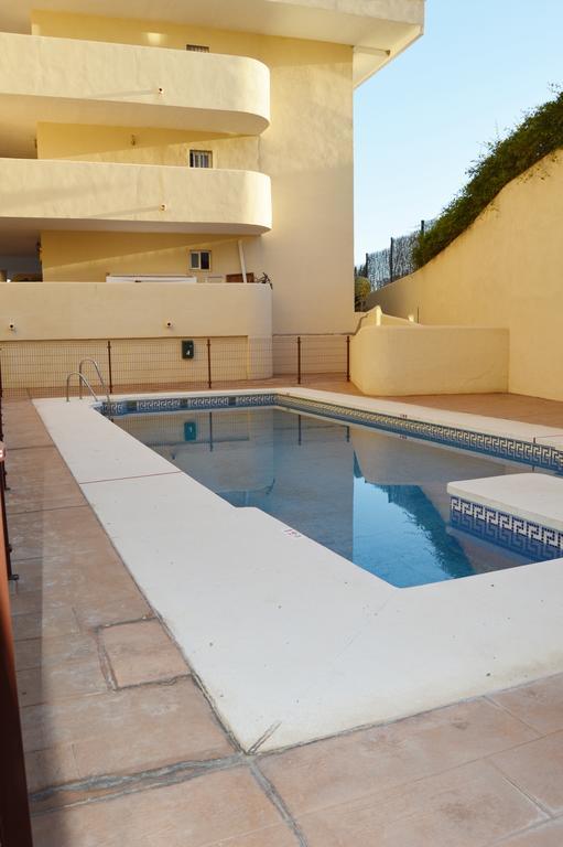פואנגירולה Apartamento Torreblanca Free Parking מראה חיצוני תמונה