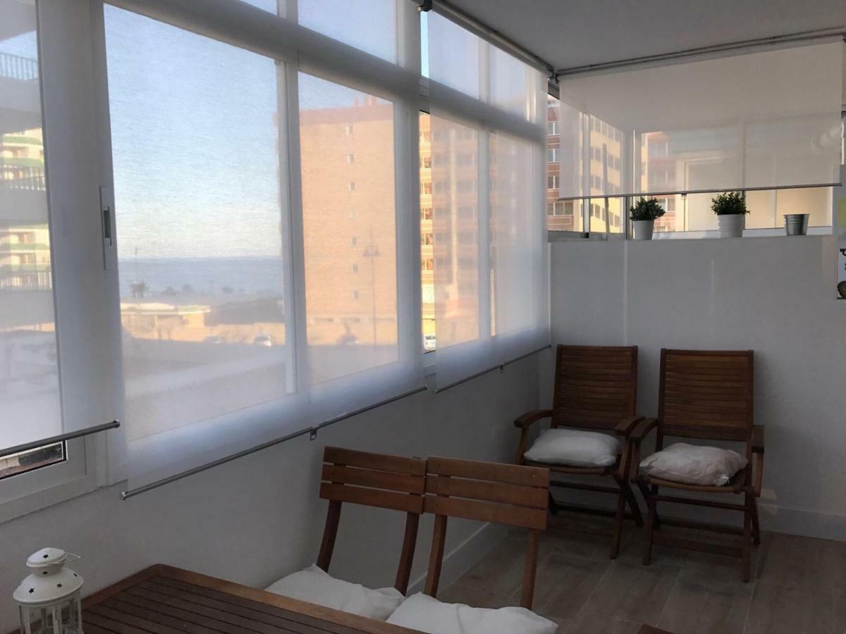פואנגירולה Apartamento Torreblanca Free Parking מראה חיצוני תמונה