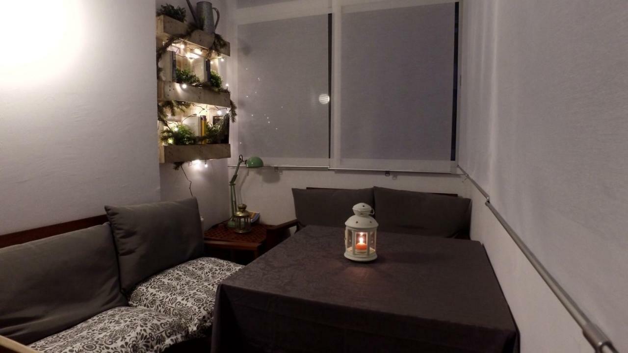 פואנגירולה Apartamento Torreblanca Free Parking מראה חיצוני תמונה