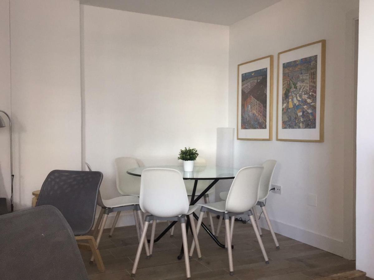 פואנגירולה Apartamento Torreblanca Free Parking מראה חיצוני תמונה