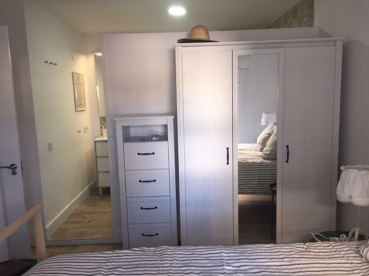 פואנגירולה Apartamento Torreblanca Free Parking מראה חיצוני תמונה
